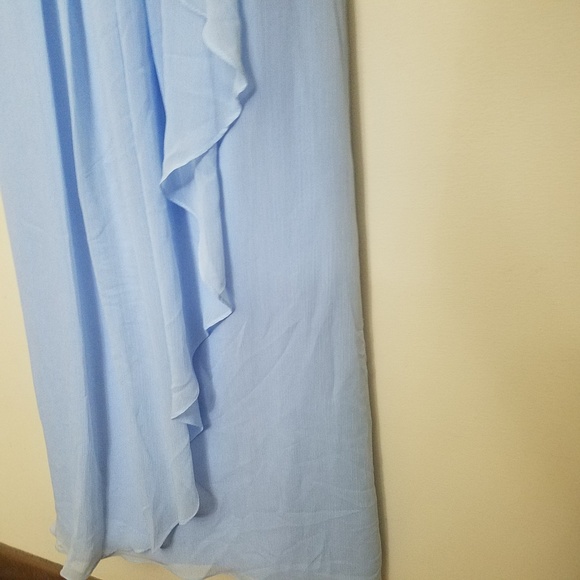 👗David's Bridal Formal dress - Picture 2 of 8